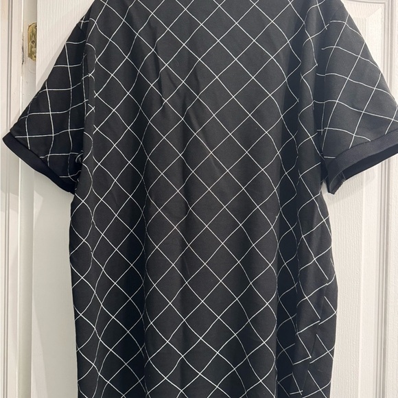 Lacoste Men's cotton Black Polo with White Grid Pattern. Ptp 24” length 28” - Picture 7 of 7